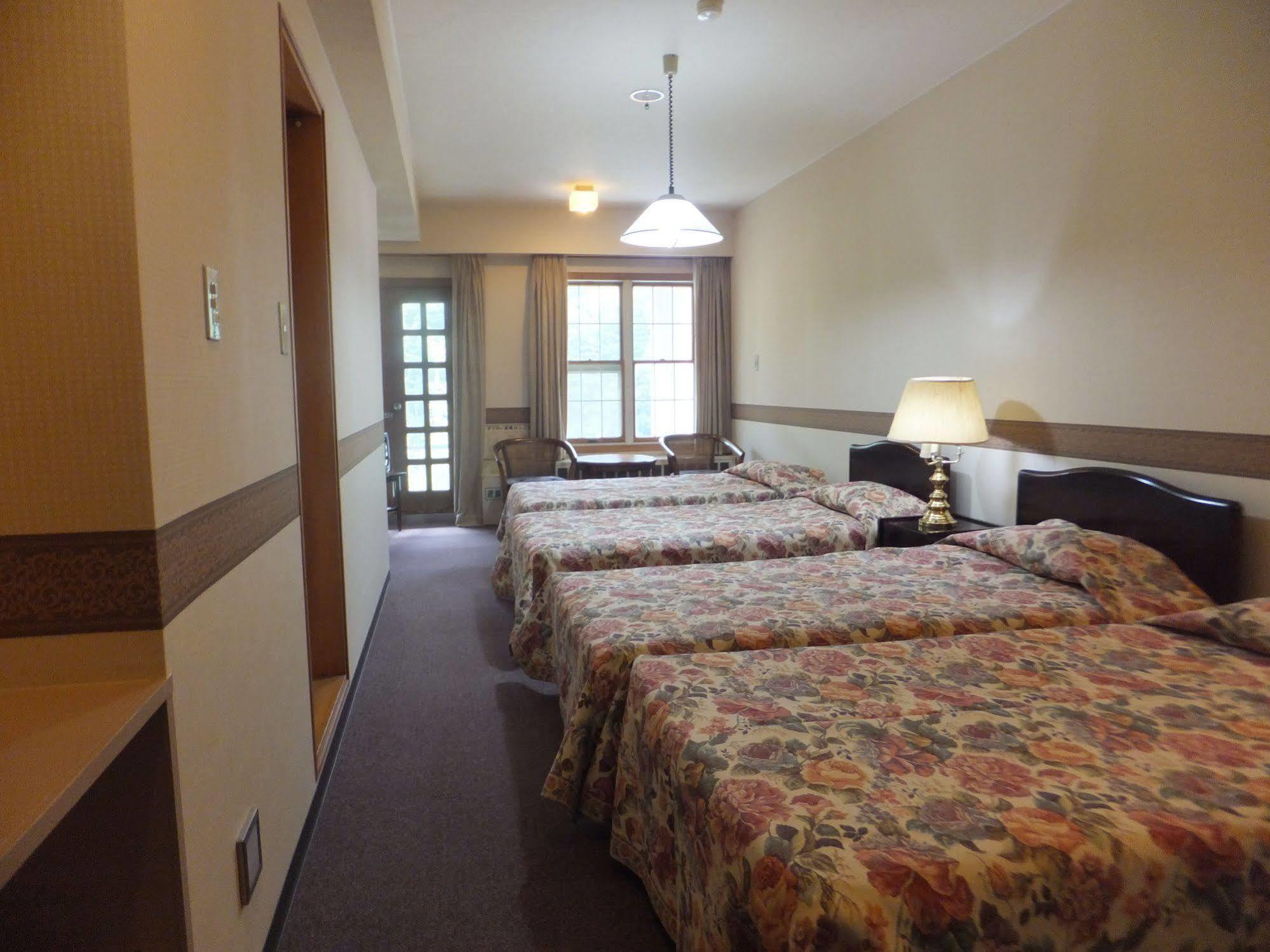 Naeba Springs Hotel Yuzawa  Zewnętrze zdjęcie